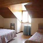 Hotel Joan Canejan Les