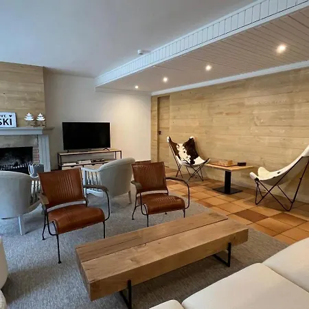 Juan Canejan Hotel *