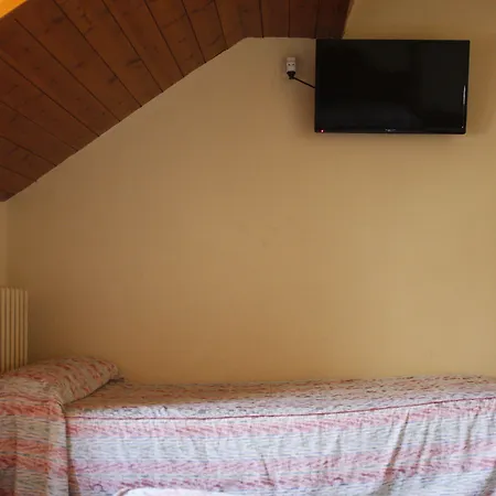 Juan Canejan Hotel *