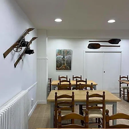 Hotel Joan Canejan Les