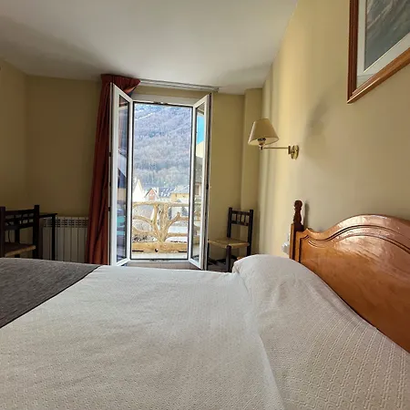 Hotel Juan Canejan