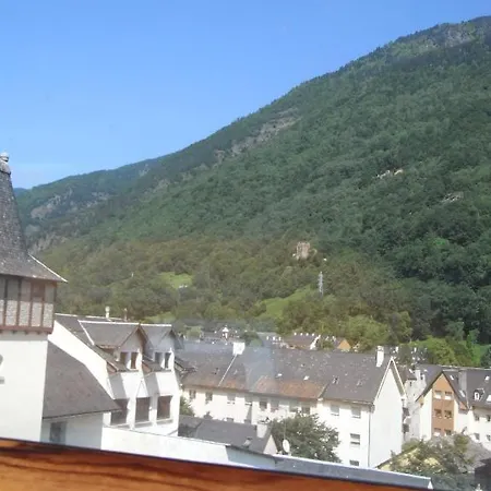 Hotel Juan Canejan Les