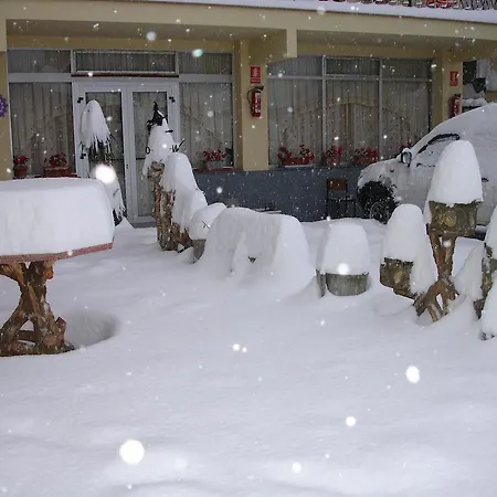 Joan Canejan Hotel Les
