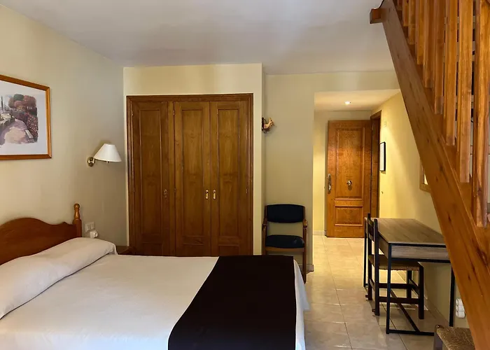 Joan Canejan Hotel