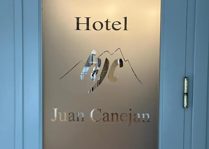 Joan Canejan *
