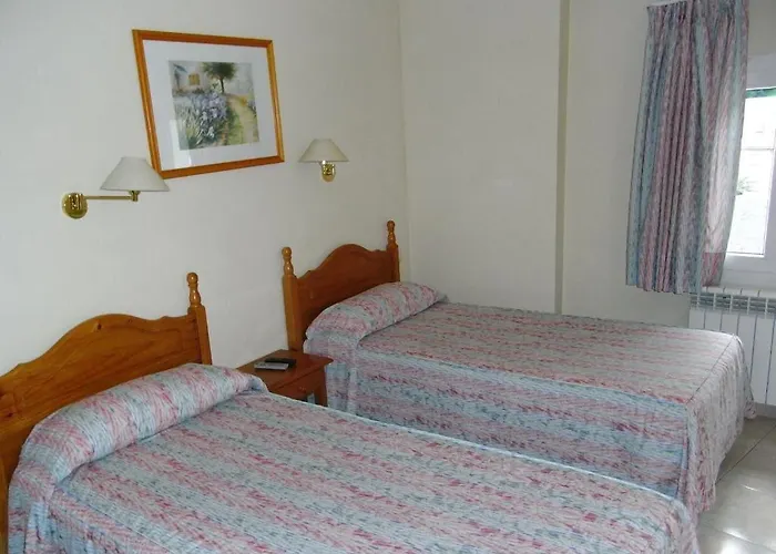 Hotel Joan Canejan